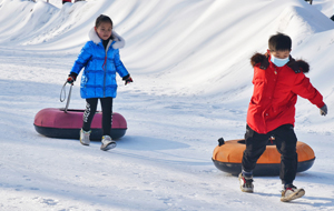 “雪乡•冰雪乐园”开园迎客